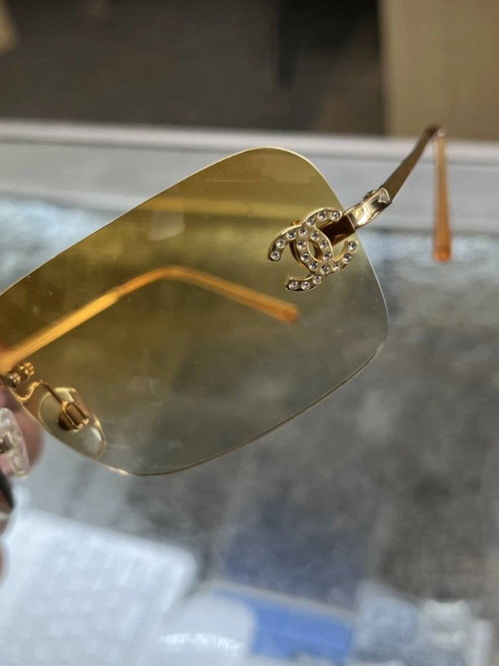 Auth CHANEL 4017-D Rimless Sunglasses CC Logo Rhinestone Gold Vintage Y2K Rare - Picture 7 of 14